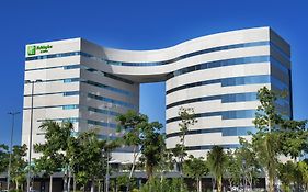 Holiday Inn&Suites - Merida La Isla, an IHG Hotel